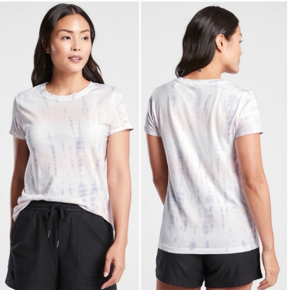 NWOT Athleta Organic Daily Printed Tee